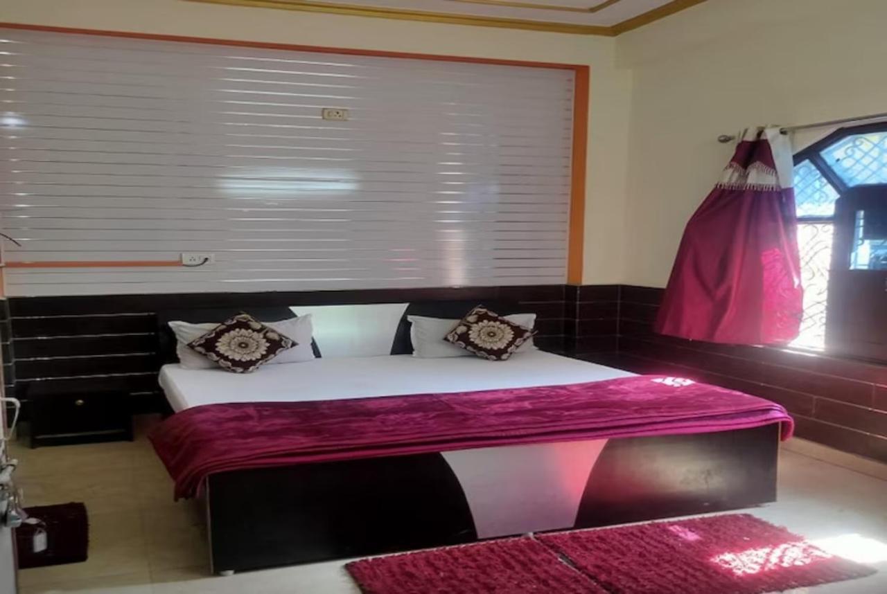 Goroomgo New Ashiyana Palace Varanasi Eksteriør billede