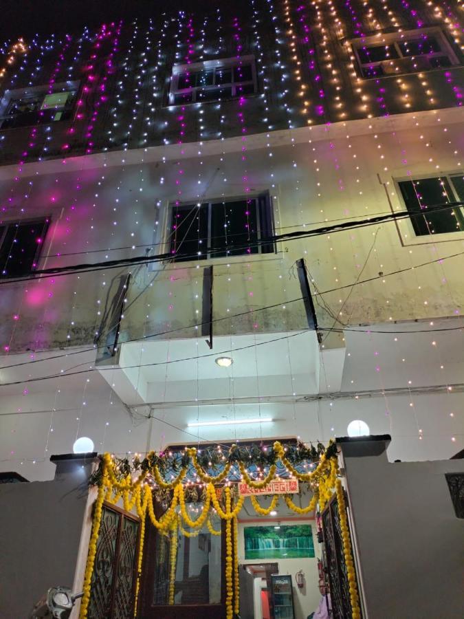 Goroomgo New Ashiyana Palace Varanasi Eksteriør billede
