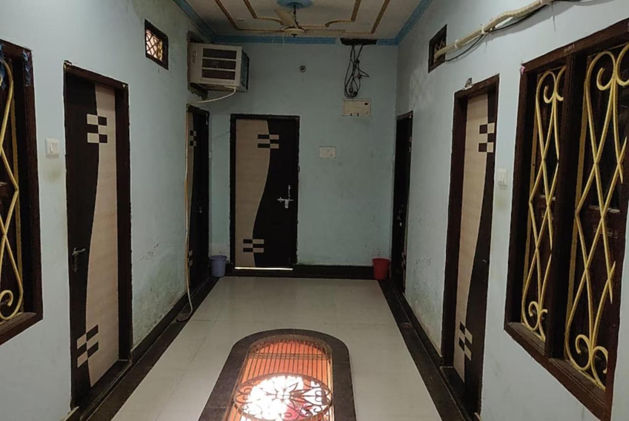 Goroomgo New Ashiyana Palace Varanasi Eksteriør billede